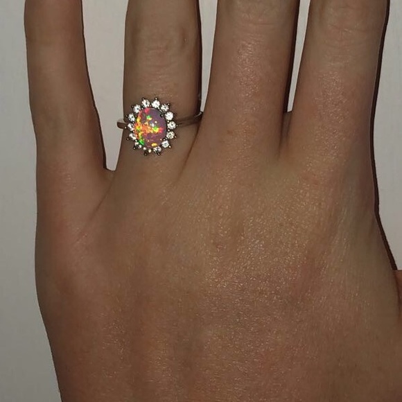 opal ring - Picture 4 of 8